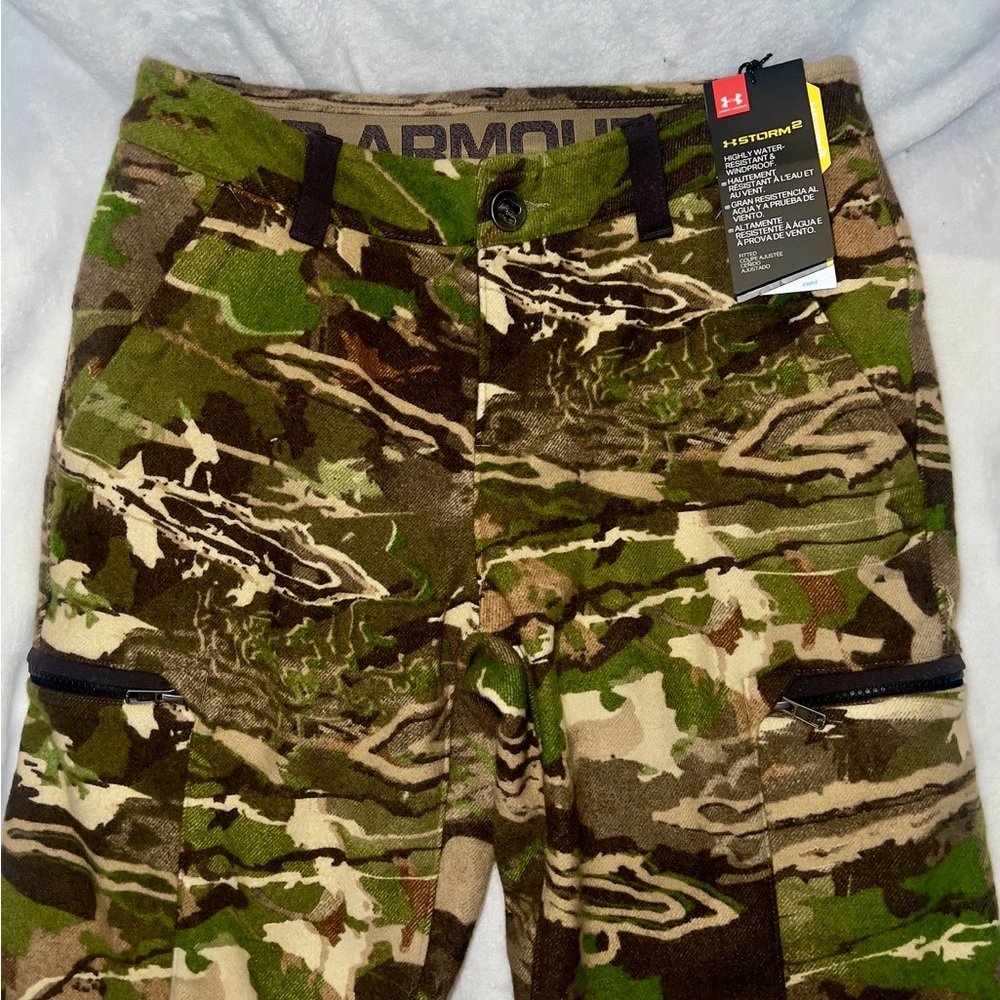 Women's ski pants, highly water resistant and waterproof